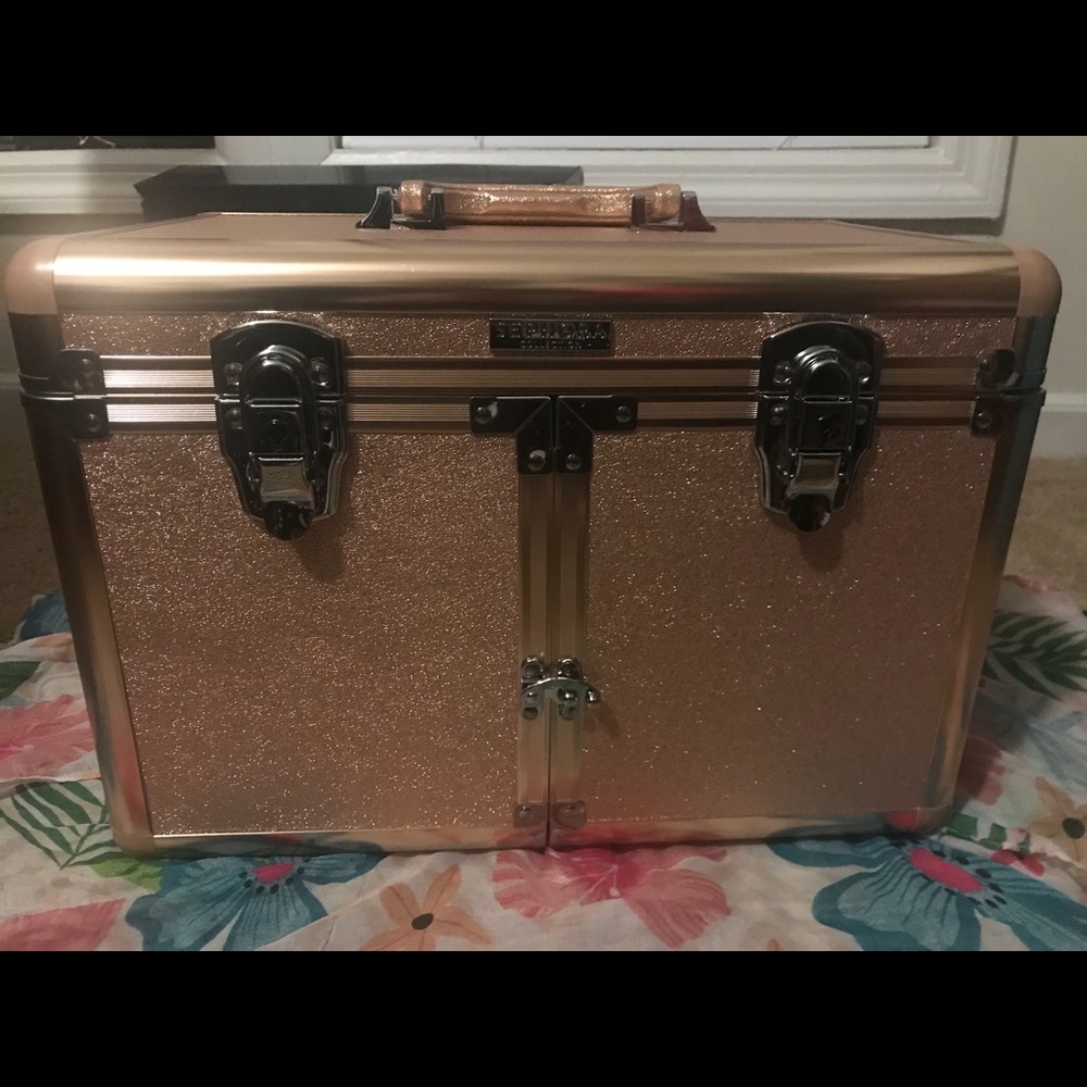 Train case